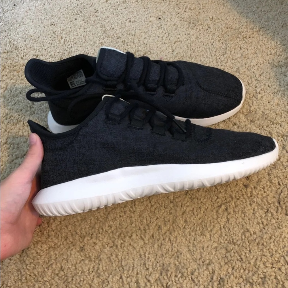 adidas tubular shoes - Picture 2 of 8